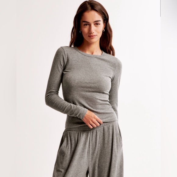 ***NWT*** Abercrombie Cozy Lounge Set - Picture 5 of 7